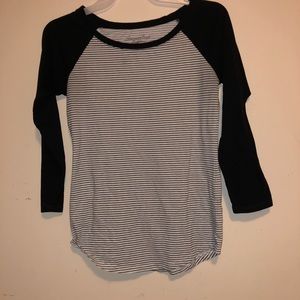 American eagle shirt size xs